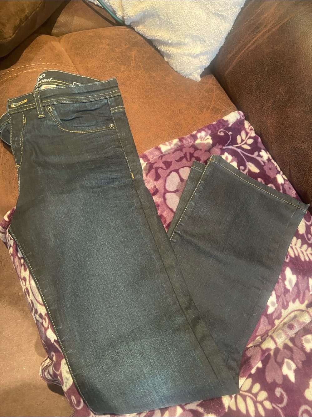 Women’s Dark Blue Bootcut Jeans - Classic Low-Rise Fit
